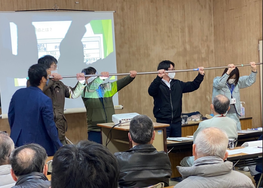 雪の中　耐震セミナー　in 大牟田